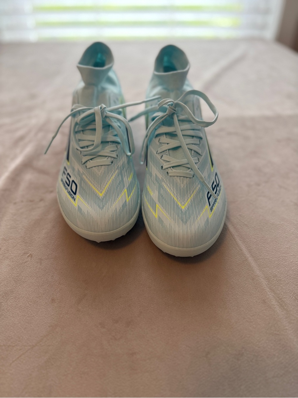 adidas F50 Sparkfusion League Mid Cut Turf Soccer Cleats Women’s 9 Almost Blue